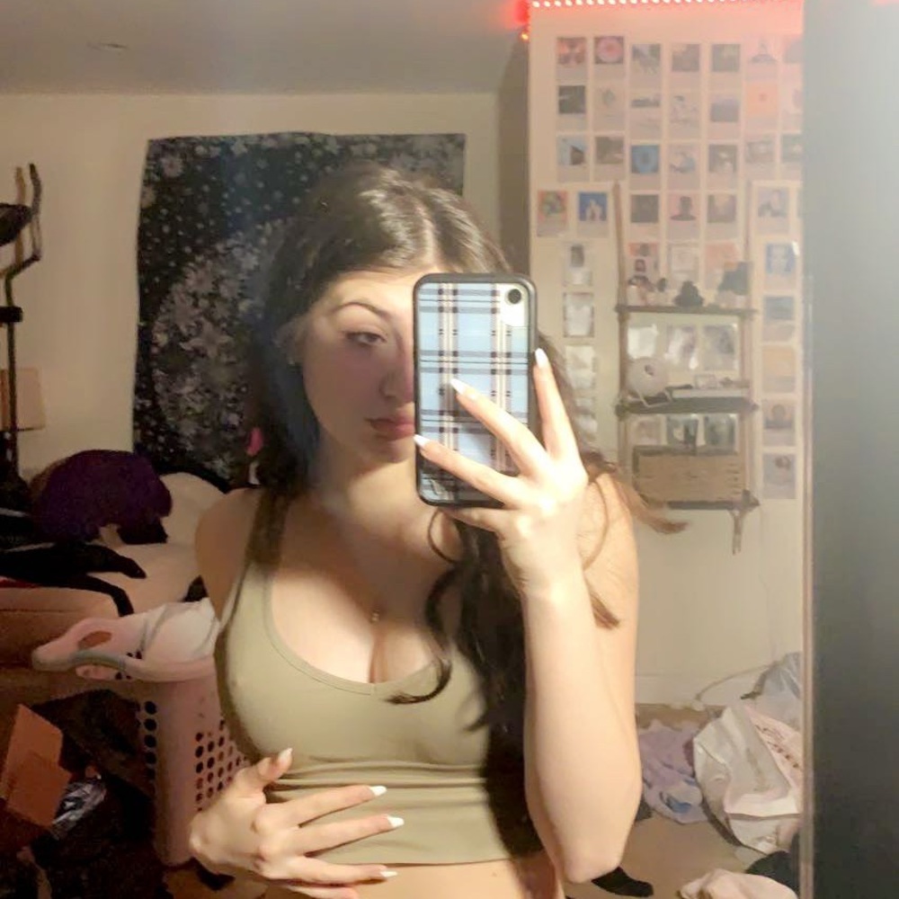 Meet your Posher, Jenna